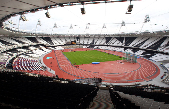 London_2012_Olympic_Stadium_May_8_2012.jpg